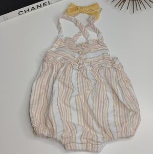 Baby romper and bow